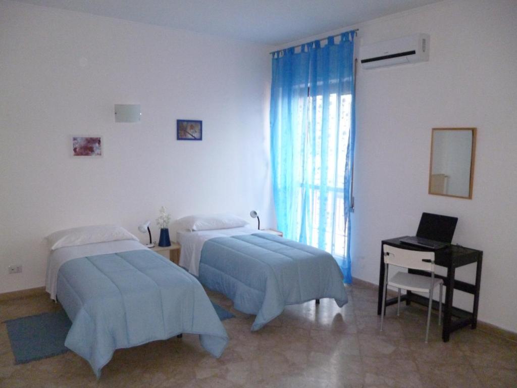 B&B Le Grand Bleu Siracusa - One Hundred Steps From Ortigia -Sea View - Siraküza Oda fotoğraf